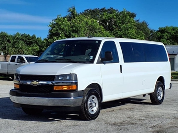 Picture of 2019 Chevrolet Express Passenger Van