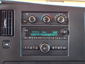 Picture of 2019 Chevrolet Express Passenger Van