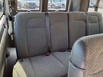 Picture of 2019 Chevrolet Express Passenger Van