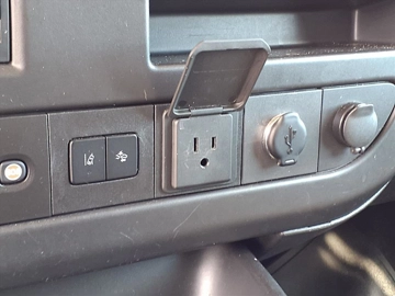 Picture of 2019 Chevrolet Express Passenger Van