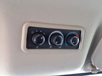 Picture of 2019 Chevrolet Express Passenger Van