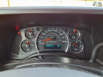 Picture of 2019 Chevrolet Express Passenger Van
