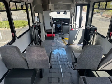 Picture of 2017 Chevrolet Express 4500 Arboc ADA Shuttle Bus