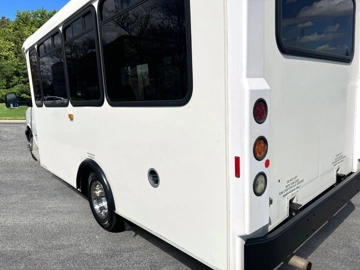 Picture of 2017 Chevrolet Express 4500 Arboc ADA Shuttle Bus