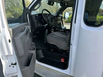 Picture of 2017 Chevrolet Express 4500 Arboc ADA Shuttle Bus
