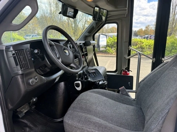 Picture of 2017 Chevrolet Express 4500 Arboc ADA Shuttle Bus