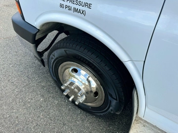 Picture of 2017 Chevrolet Express 4500 Arboc ADA Shuttle Bus