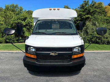 Picture of 2017 Chevrolet Express Micro Bird MFSAB