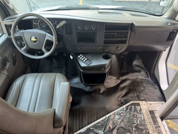 Picture of 2017 Chevrolet Express Micro Bird MFSAB