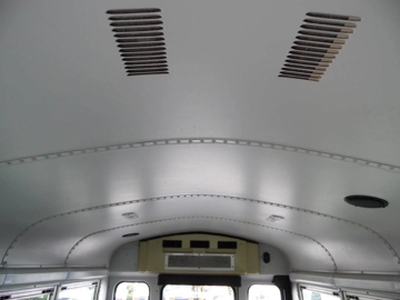 Picture of 2007 Chevrolet Express Thomas Shuttle Bus