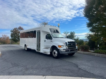 Picture of 2011 Ford F-650 Super Duty Shuttle Bus
