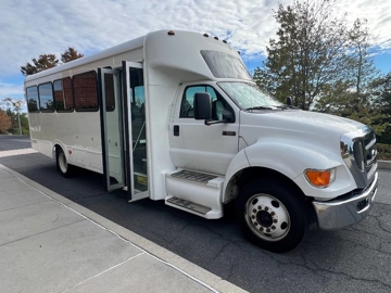 Picture of 2011 Ford F-650 Super Duty Shuttle Bus