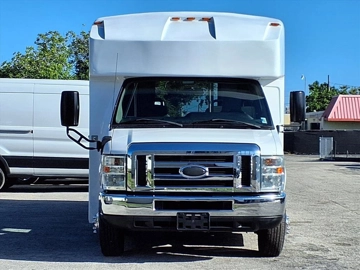 Picture of 2016 Ford E350 Cutaway ADA Shuttle Bus