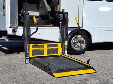 Picture of 2016 Ford E350 Cutaway ADA Shuttle Bus
