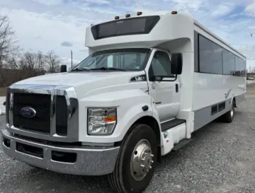 2017 Ford F650 Glaval 37P