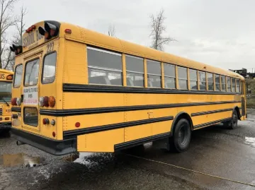 2004 Thomas Built Mvp-Ef 4X2 Bus