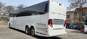 Picture of 2017 Prevost H3-45 Coach Bus