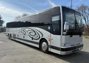 Picture of 2014 Prevost X3-45 Coach Bus