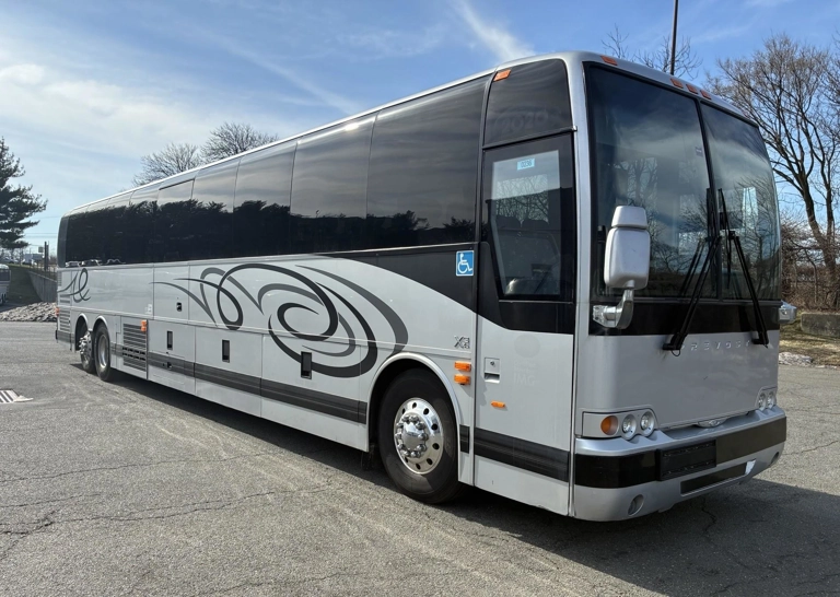 Picture of 2014 Prevost X3-45 Coach Bus