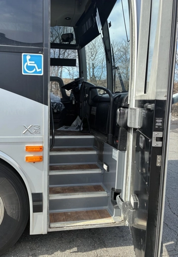 Picture of 2014 Prevost X3-45 Coach Bus