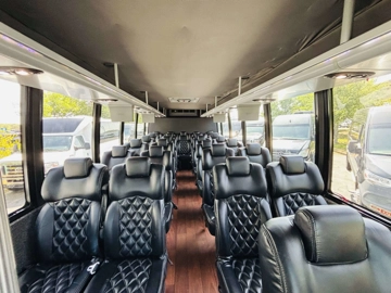 Picture of 2014 Grech GM33 29P Lux Shuttle