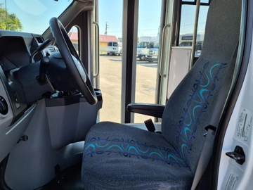 Picture of 2017 Ford E-Series Shuttle Bus