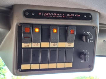 Picture of 2017 Ford E-Series Shuttle Bus