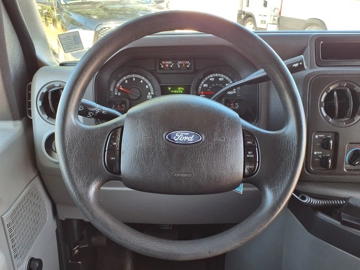 Picture of 2017 Ford E-Series Shuttle Bus