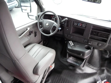 Picture of 2019 Chevrolet Express Shuttle Bus