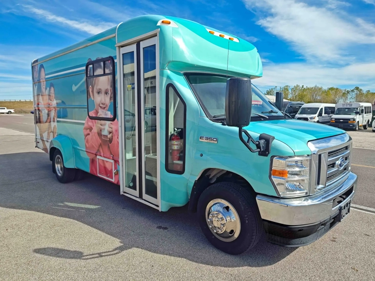 Picture of 2021 Ford Mobile Office/Behavioral Health Starcraft