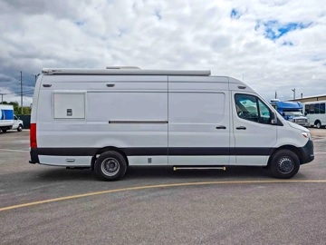 Picture of 2020 Mercedes-Benz Sprinter Mobile Clinic