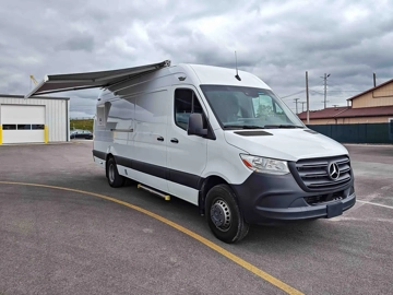 Picture of 2020 Mercedes-Benz Sprinter Mobile Clinic