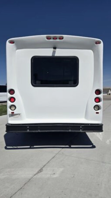 Picture of 2016 Ford E450 Senator Shuttle Bus