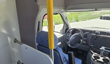 Picture of 2019 Ford E-450 Shuttle Bus