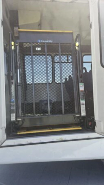 Picture of 2019 Ford E-450 Shuttle Bus