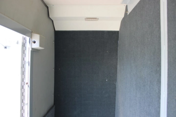 Picture of 2011 Ford E-450 Shuttle Bus