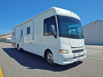 Picture of 2008 Ford Mobile Clinic Conversion