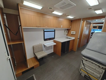Picture of 2008 Ford Mobile Clinic Conversion