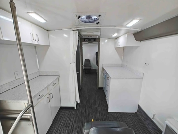Picture of 2021 Ford Terra Transit Turtle Top Mobile Clinic