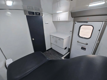 Picture of 2021 Ford Terra Transit Turtle Top Mobile Clinic