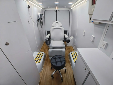 Picture of 2022 Mercedes-Benz Sprinter Mobile Clinic