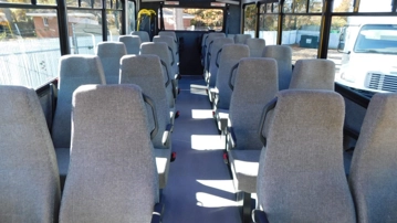 Picture of 2017 Ford F-550 Shuttle Bus