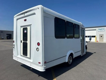 Picture of 2017 Ford E-450 Forest River Shuttle Bus