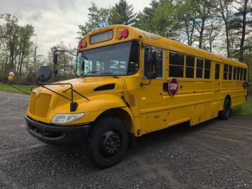 Picture of 2017 IC CE Shuttle Bus