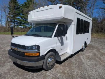 2024 Chevrolet HLE 14P Shuttle