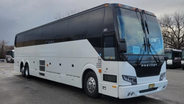 Picture of 2013 Prevost H3-45 Coach Bus