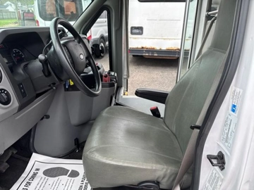 Picture of 2018 Ford E-Series ADA Shuttle Bus