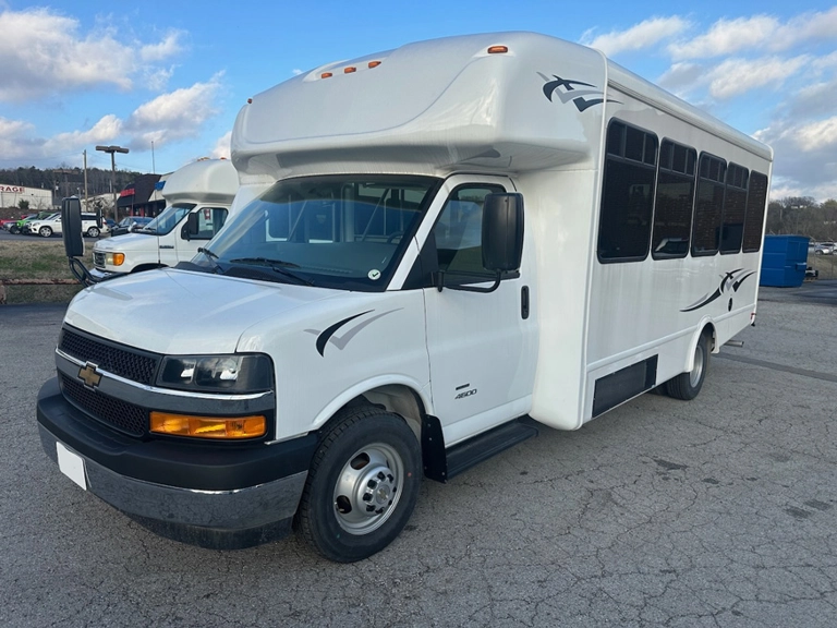 Picture of 2024 Chevrolet 4500 Starcraft AllStar Shuttle Bus ADA