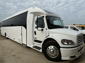 Picture of 2025 Freightliner 51 Passenger Coach Bus