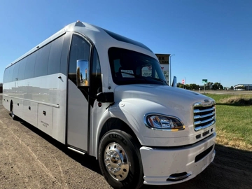 Picture of 2025 Freightliner Supercoach XL Coach Bus
